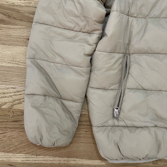 Forever 21 Men's Light Beige Puffer Jacket size Medium - Picture 3 of 6